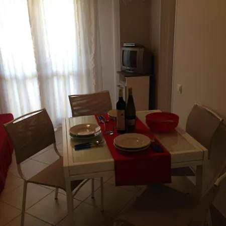 Renovated Flat On The Cost Of *
